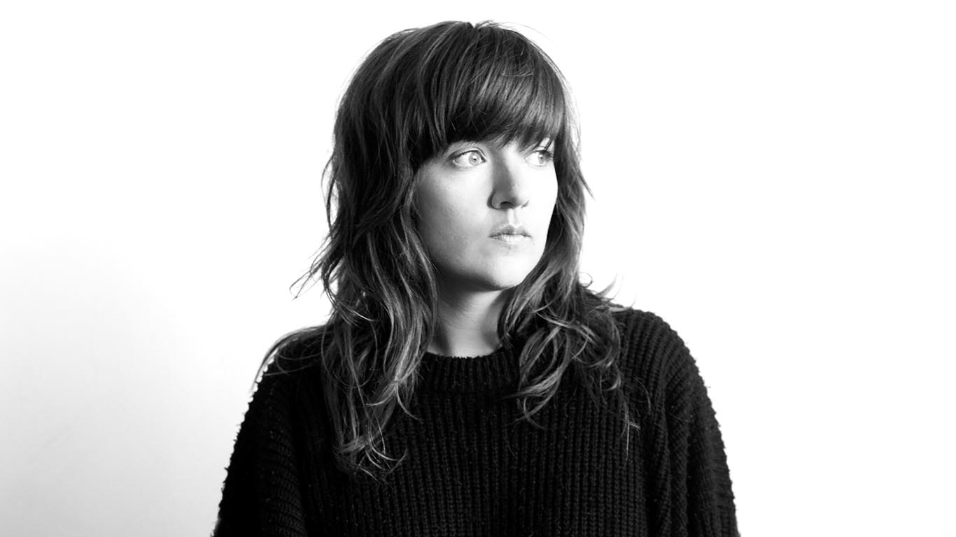 Courtney-Barnett-Finally-Releasing-Debut-Album-FDRMX
