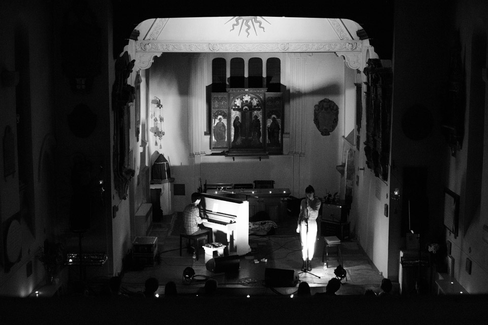 image from a set in London last August, by Howard Melnyczuk